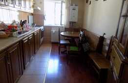 2 camere, 58 mp, mobilat si utilat! Parcare CF! Zona strazii Florilor!