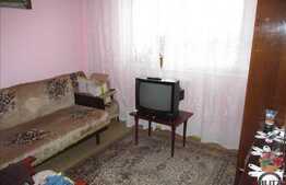 Vanzare 2 camere decomandate, 44 mp utili, cu balcon, finisat clasic, zona Profi