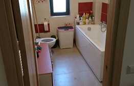 Ocazie! Apartament 2 camere, 57 mp, parcare subterana, terasa, curte 40mp