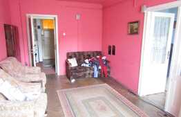 Apartament 3 camere, 50 mp, zona strazii Taietura Turcului