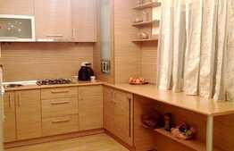 Duplex 150mp utili, teren de 216 mp, front stradal 14 ml, zona linistita