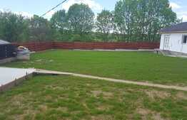 Vanzare casa individuala, 300 mp, 1000 mp teren, zona linistita de case si vile!