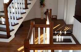 Vanzare casa individuala, 300 mp, 1000 mp teren, zona linistita de case si vile!