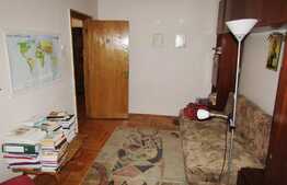 3 camere, 66 mp, decomandat, parcare, boxa subsol, zona strazii Plopilor