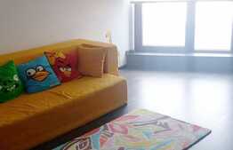 3 camere, 75 mp, terasa 84 mp, parcare, zona strazii Calea Turzii. La cheie!