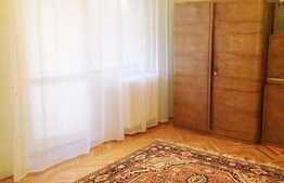 2 camere, 54 mp, decomandat, etaj intermediar, boxa, zona Spitalul de Recuperare