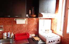 Garsoniera 22 mp, etaj intermediar, zona Piata Hermes