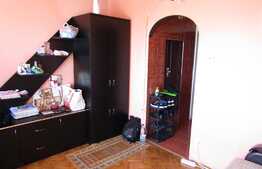 Garsoniera 22 mp, etaj intermediar, zona Piata Hermes