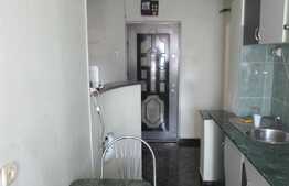 Apartament 2 camere, 50 mp, decomandat, etaj intermediar, zona Big