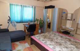 Garsoniera, 35 mp, decomandata, parcare, zona Piata Mihai Viteazu