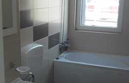 Apartament 3 camere, 76 mp, terasa 60 mp, garaj, zona strazii Nicolae Titulescu