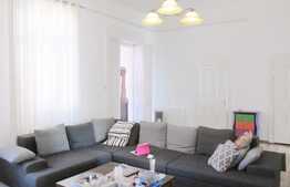 Apartament 3 camere, 140 mp, in casa/vila, terasa, zona Piata Mihai Viteazu