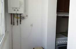 Garsoniera, 28 mp, decomandata, etaj intermediar, zona strazii Calea Floresti