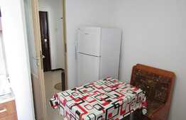 Garsoniera, 28 mp, decomandata, etaj intermediar, zona strazii Calea Floresti