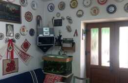 De vanzare casa insiruita, 51,11 mp, teran 55 mp, zona centrala!