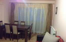 De vanzare apartament cu 2 camere, decomandat, 54 mp! Zona Terra!