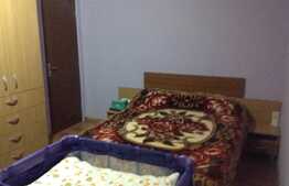 De vanzare apartament cu 2 camere, decomandat, 54 mp! Zona Terra!