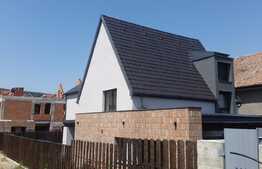 Duplex de vanzare, 160 mp, teren 270 mp, semifinisat, zona linistita!