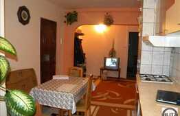 De vanzare apartament cu 3 camere,  suprafata de 63 mp, zona sensului giratoriu