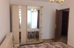 3 canmere, 80 mp, decomandat, prima inchiriere, parcare,garaj, zona Hotel Premier