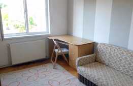 Apartament cu 3 camere, 70mp, decomandat, parcare, zona Sigma