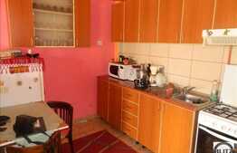 Vanzare 2 camere in zona Teilor! Mobilat! Parcare inclusa