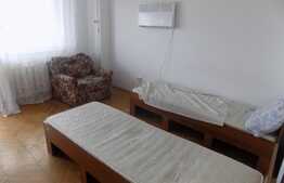 Garsoniera, 30 mp, decomandata,  zona Piata Marasti