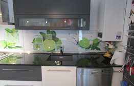 Apartament LA CHEIE! 82 mp, 2 garaje, terasa, parcare, zona strazii Romul Ladea