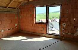 De vanzare casa individuala, 280 mp, teren 636, la rosu!