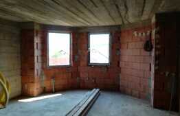 De vanzare casa individuala, 280 mp, teren 636, la rosu!