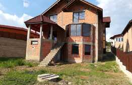 De vanzare casa individuala, 280 mp, teren 636, la rosu!