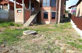 De vanzare casa individuala, 280 mp, teren 636, la rosu!