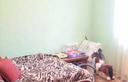 Apartament 2 camere, 52 mp, decomandat, parcare, boxa, zona Hotel Regal