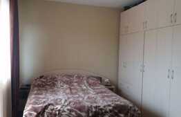 Apartament 2 camere, 52 mp, decomandat, parcare, boxa, zona Hotel Regal