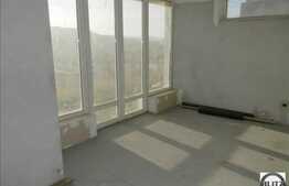 Vanzare apartament cu 2 camere, 73 mp utili, cu loc parcare, zona linistita!