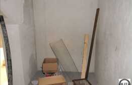 Vanzare apartament cu 2 camere, 73 mp utili, cu loc parcare, zona linistita!