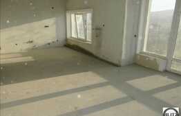 Vanzare apartament cu 2 camere, 73 mp utili, cu loc parcare, zona linistita!