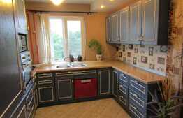 Apartament 3 camere, 70,08 mp, decomandat, boxa, zona Complex Diana