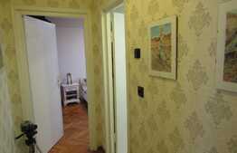 Apartament 3 camere, 70,08 mp, decomandat, boxa, zona Complex Diana