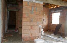 De vanzare 2 camere, 46.54 mp, terasa de 12.28 mp! Semifinisat!