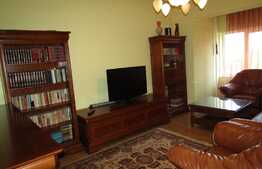 Apartament 3 camere, 70 mp, decomandat, parcare, boxa zona Piata Avram Iancu