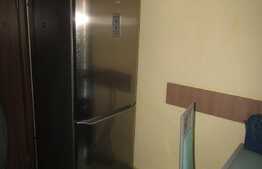 Apartament 3 camere, 70 mp, decomandat, parcare, boxa zona Piata Avram Iancu