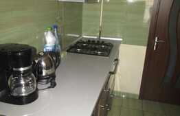 Apartament 3 camere, 70 mp, decomandat, parcare, boxa zona Piata Avram Iancu