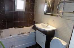 Apartament 2 camere, 58 mp, decomandat, parcare, zona strazii Nicolae Titulescu