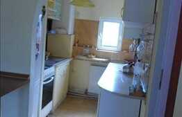 De vanzare apartament cu 3 camere,cu loc parcare si boxa la subsol,zona Fabricii