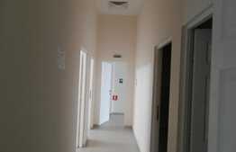 Spatiu de inchiriat de 182 mp utili, aer conditionat! Zona cu vad excelent!