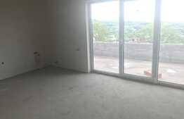 Casa individuala, semifinisata, 191 mp utili, teren 500 mp, zona Borhanci