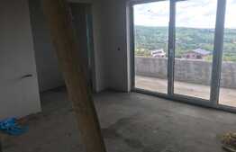 Casa individuala, semifinisata, 191 mp utili, teren 500 mp, zona Borhanci