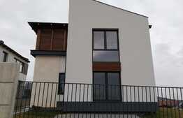 Casa de vanzare, 160 mp, teren 410 mp, zona linistita de case