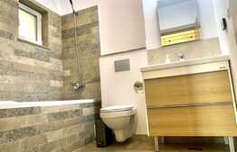 Apartament 3 camere, 75 mp, modern, zona Complex Platinia